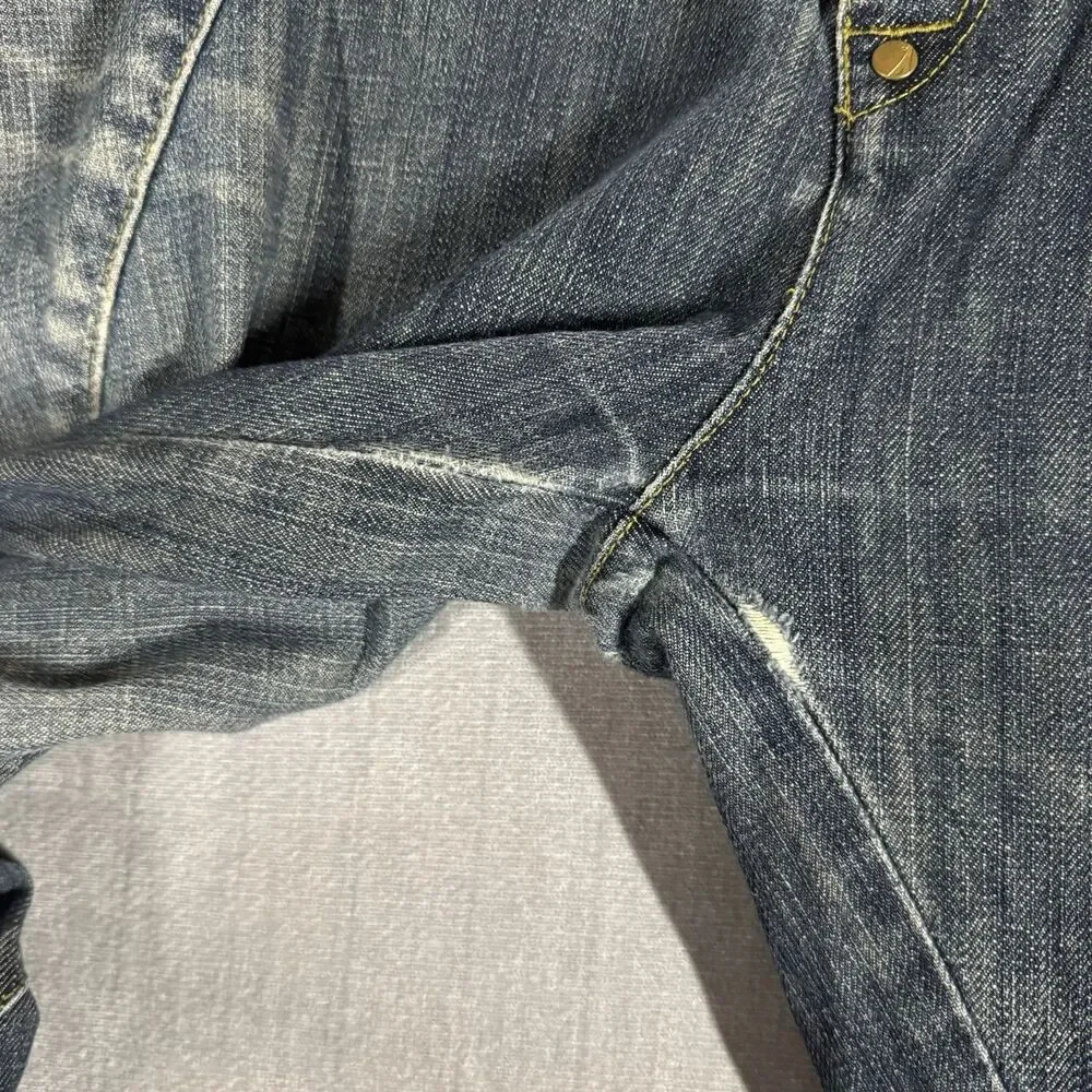 Vtg 2000’s Levi’s Engineered Jeans Men Size 33x32 Medium Wash Y2K Twisted Seams